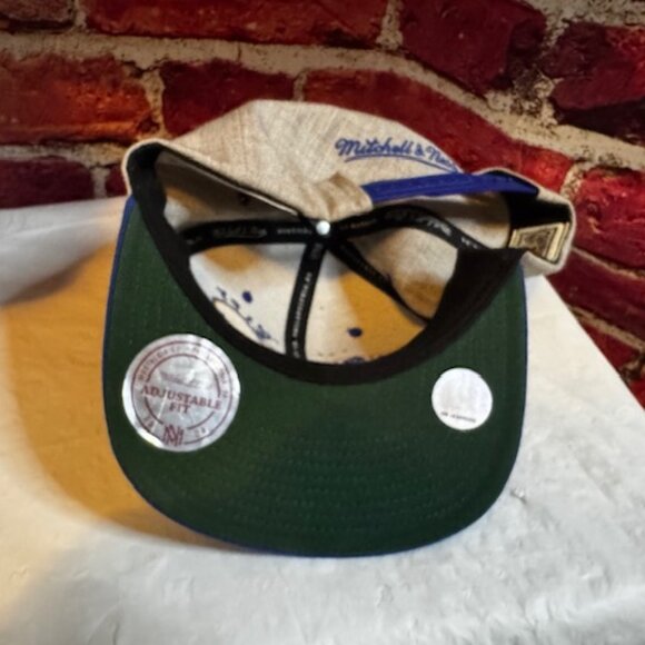 San Francisco Warriors Mitchell & Ness Hardwood Classics Snapback Hat Cap - Picture 5 of 5